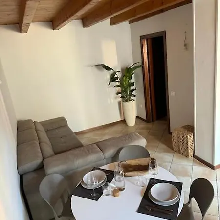 Appartamento Santa Maria Desenzano del Garda Exterior foto
